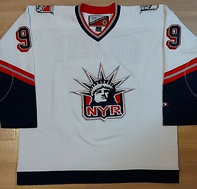 WAYNE GRETZKY 1999 NEW YORK RANGERS LIBERTY PRO-PLAYER WAYNE GRETZKY 1999 NEW YORK RANGERS LIBERTY PRO-PLAYER