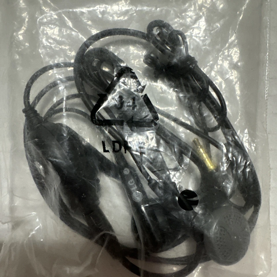 LG Ear Headset A4. CRESYN/SGEY0003609 - Image 4 of 4