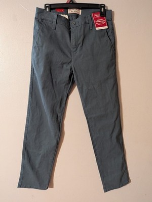 New Men's 29x30 Levi Strauss Signature Straight Chino Pants NWT Essential