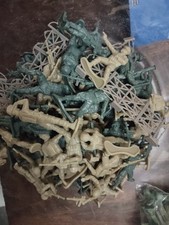 WW2 Army men 2inches Tall Maxx Action/Sunny Days