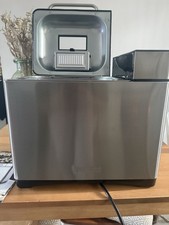 Tower Digital Bread Maker T11002 17-in-1 with Dispenser and Measuring Cup Set