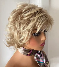 Short Layered Wavy Rooted Blonde Mix Synthetic Hair Wigs Women Soft Natural