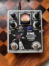 Retro Mechanical Labs Electron Fuzz Distortion Metal Housing EFFECTS  USED 
