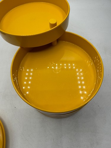 Design Rind Pirovand Made in Italy Yellow Round Swivel Desk Jewelry Organizer - Picture 4 of 11