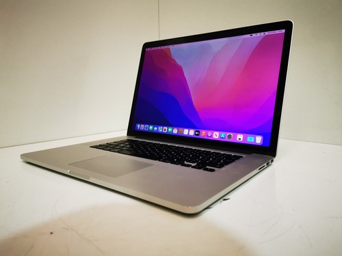 Apple MacBook Pro Mid 2015 (A1398) 15" - Intel i7/16GB RAM/256GB SSD/Monterey - Picture 2 of 13