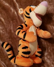Tigger Mattel Talking Not Bouncing Plush 1998. Talks, does not bounce.