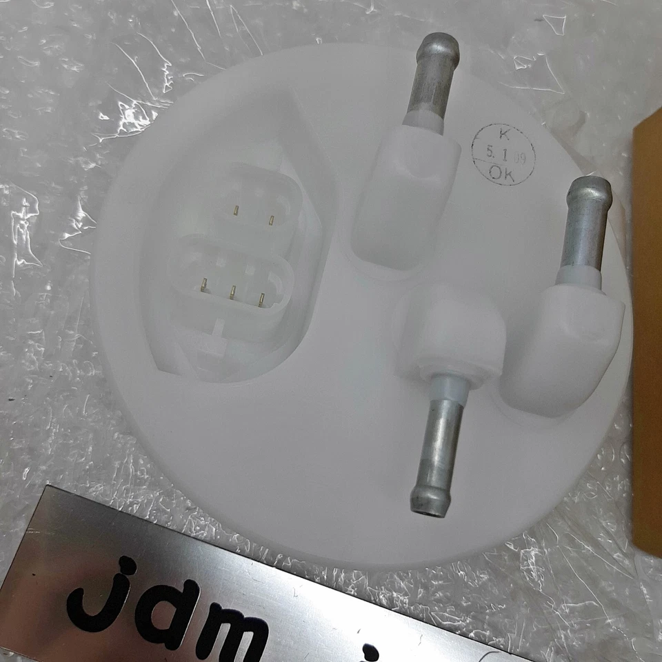 Nissan S14 Silvia 240SX 200SX R33 Skyline C34 Placa de laurel Tubo Salida Tanque Combustible Foto 4 de 4