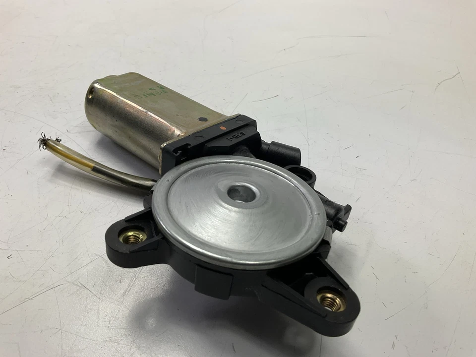 REMAN. Motor ventana eléctrica delantera izquierda Cardone 42-3019 para Nissan Quest 1999-2002 Foto 3 de 4