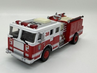 Code 3 Collectibles 1997 Houston Fire Department E-38 Seagrave Engine 38 (02451)