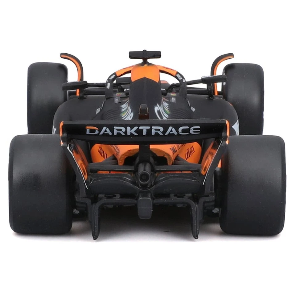 Bburago F1 Formula 1:43 Scale F1 Mclaren MCL38 2024 Piastri 12Pc Dispenser Toy - Image 4 of 4