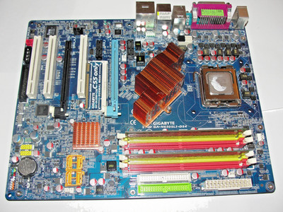 GIGABYTE GA-N650SLI-DS4 Dual Graphic SOCKEL 775 Mainboard Motherboard SLI