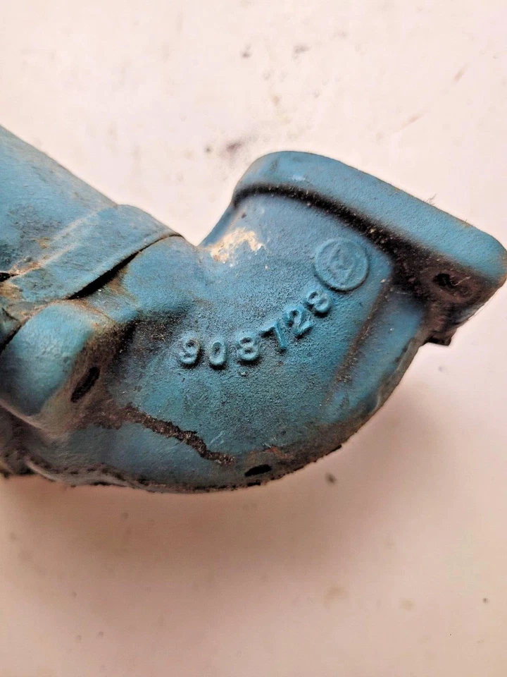 OMC Stringer thermostat housing 909255 908728 - Image 2 of 3