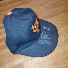 Sadaharu Oh autographed cap Talent goods baseball Commemorative goods 01