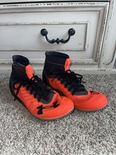 Under Armour Men  s Spiked Track Shoes in size 8