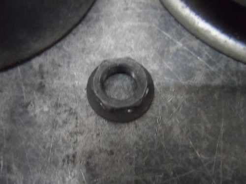 1989-2004 Yamaha Breeze 125 Clutch 3FA-16620-00-00 Used OEM E-9 - Picture 4 of 10