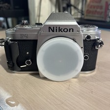 NIKON FG CAMERA