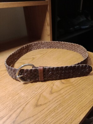 Talbots Brown Braided Woven Leather Belt Womens Medium Gold Buckle 94066015 Talbots Leather Belt Woven Braided Womens Brown Brass Buckle  main image 4