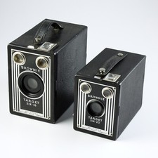 Pair of Kodak Target Six-16 and Six-20 Box Cameras For Display - Vintage Decor