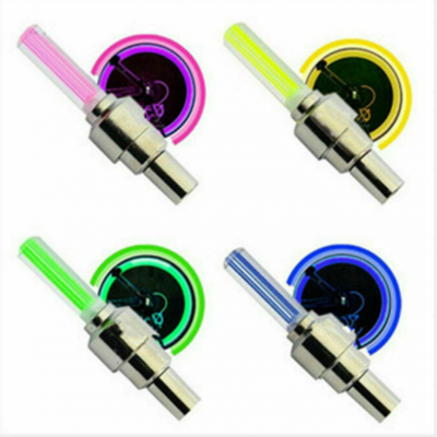 8 x LED Farbe LED Neon Auto Fahrrad Rad Reifen Reifen Ventil Staubkappe ...