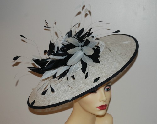 WHITE SAUCER HATINATOR FASCINATOR STYLE 