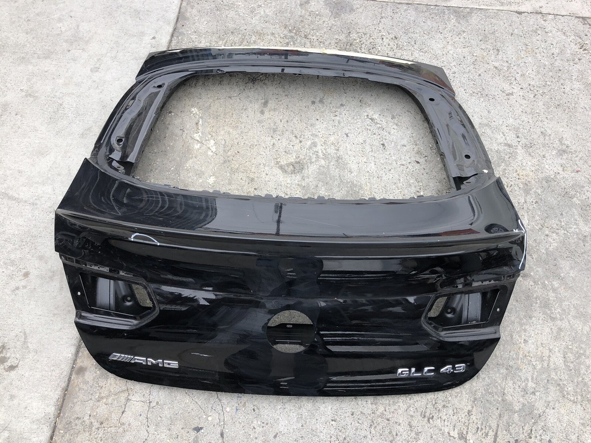 Porte Arrière Gauche Noir Pour Mercedes GLC43 AMG X253 2017 (LHD) - Pièce D'occasion