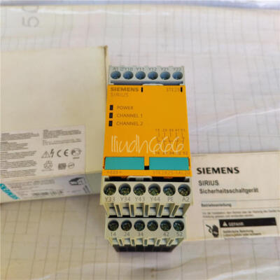 One Siemens 3TK2825-1AL20 safety relay New