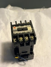 YASNAC YASAKAWA H1-10ET Magnetic Contactor  200-230V