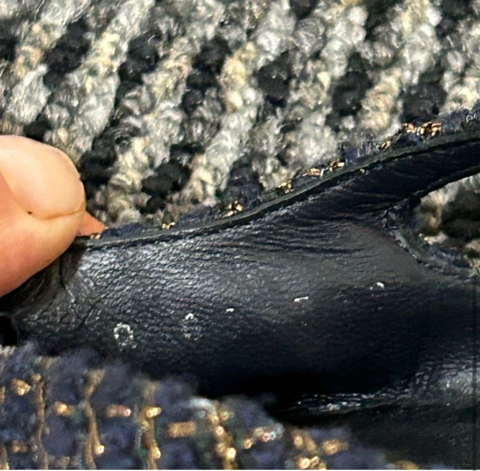 Auténticos Chanel Slingbacks - Tweed Azul Marino con Puntera de Grosgrain Negro Foto 3 de 4