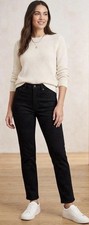 NWT Women's Universal Thread Size 8 Mid-Rise 80s Slim Leg Button Fly Jeans Photo