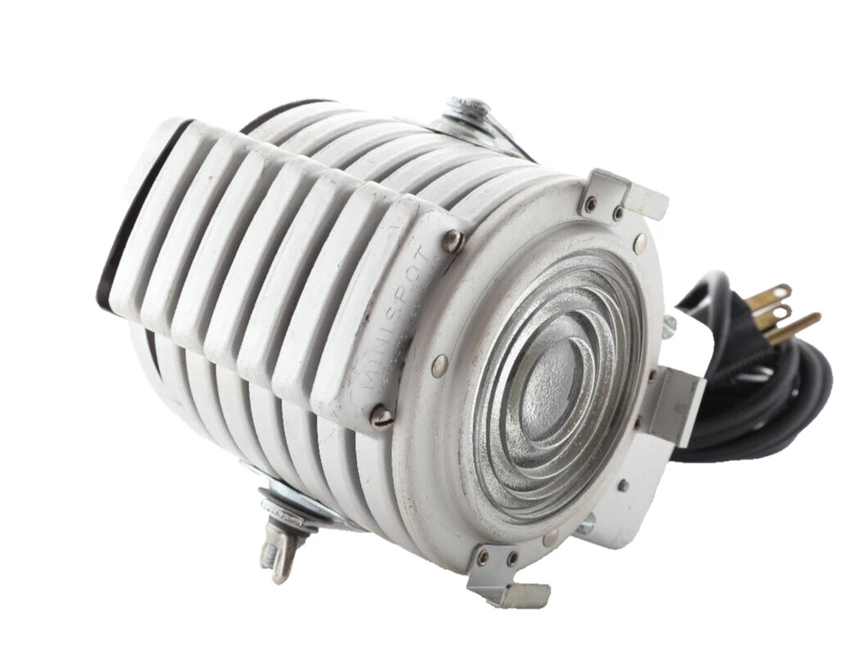 Photogenic CL150FS 200W Minispot - Image 4 of 4