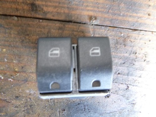 Schalter für elektr. Fensterheber vorne VW Polo 9N Bj08 1,4 TDI 6Q0959858