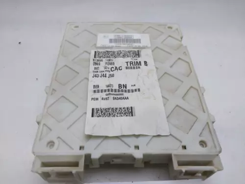BV6T14014CAC Porta Fusibili per FORD FOCUS SPORTBREAK (CB8) Trend 2011 8301564 - Foto 1 di 10