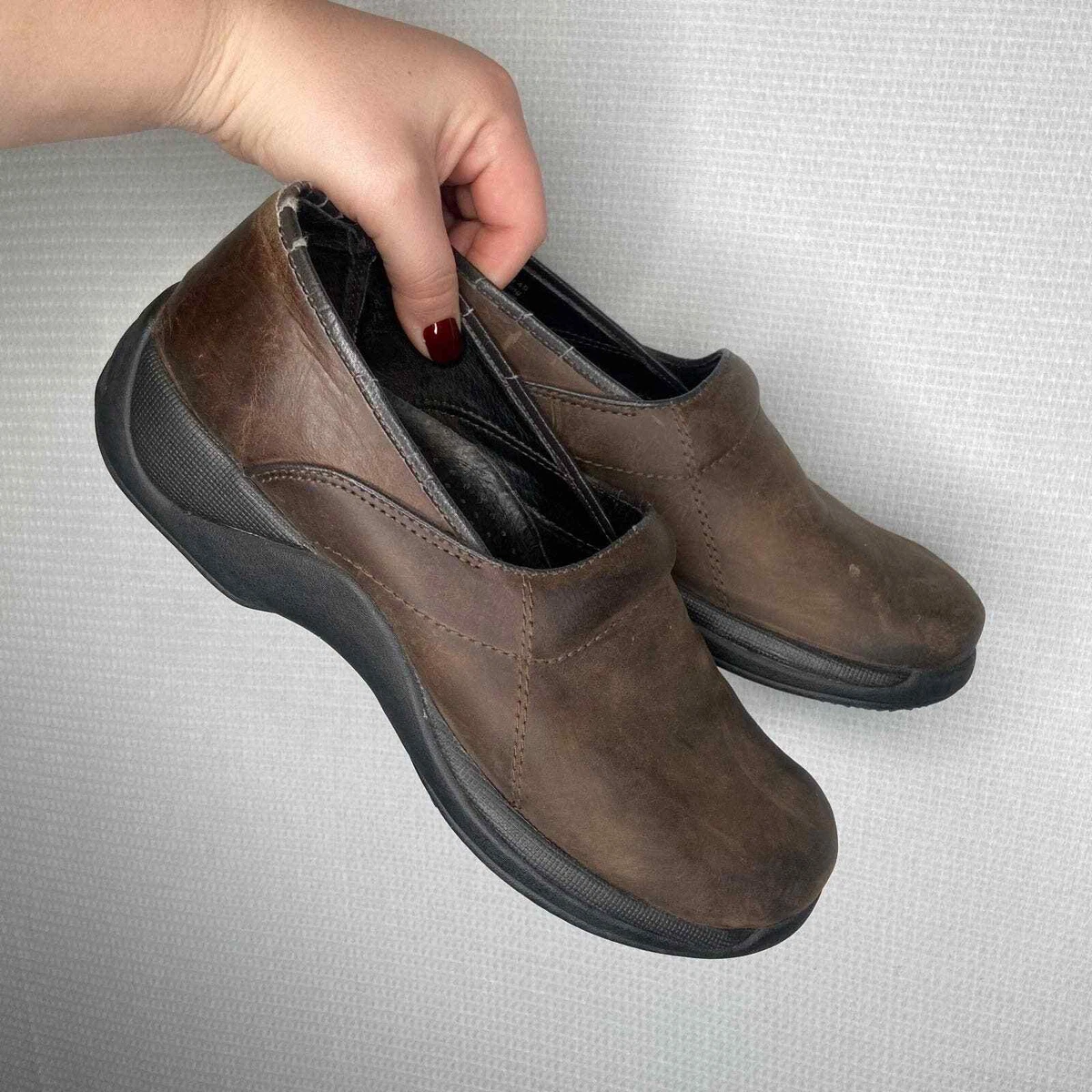 Dansko comfort shop shoes