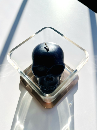 Skull Dark Purple / Dark Blue Small Candle in Yankee candle Heavy Glass Holder - Picture 3 of 17