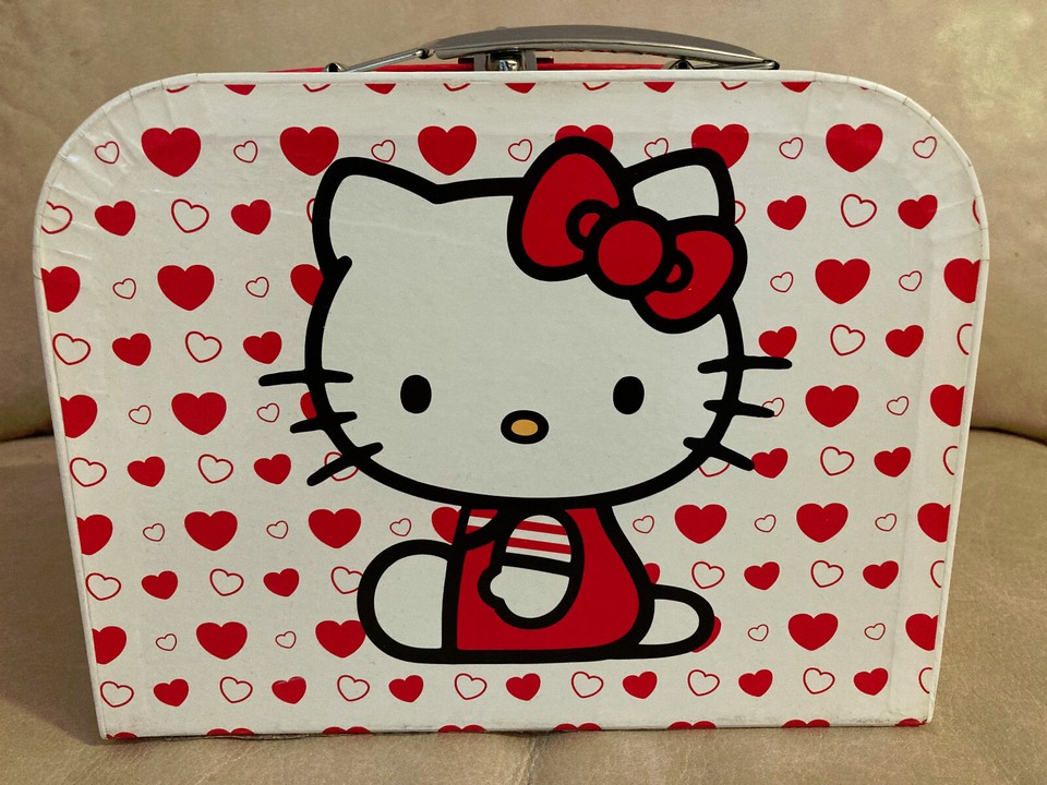 Hello Kitty Sanrio - Confezione da 3 magliette a maniche corte per bambini piccoli e grandi, Bianco/Grigio/Rosso, 4