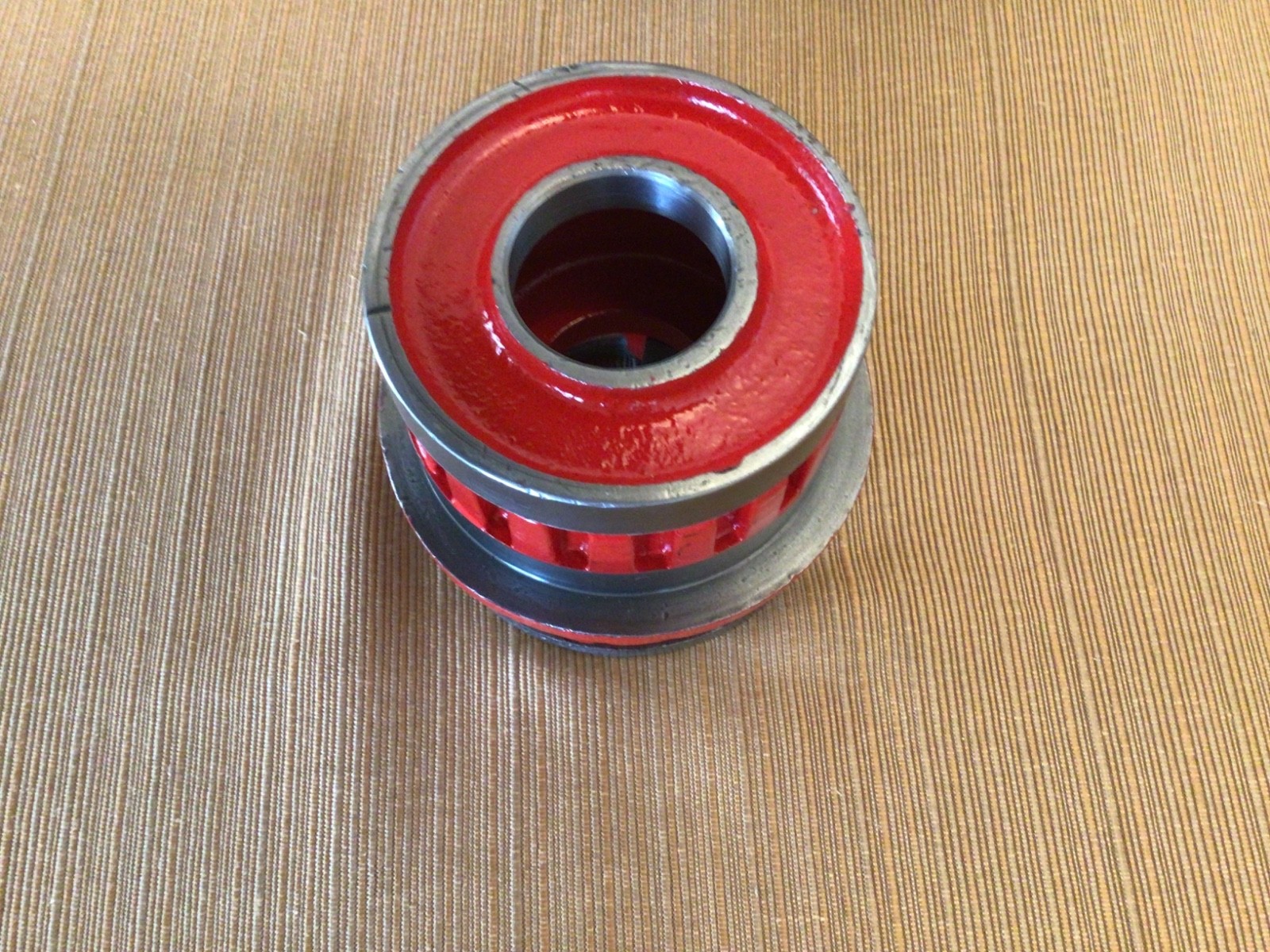 Refurbished TOLEDO No. 12 Manual Pipe Threader Die - 1" 