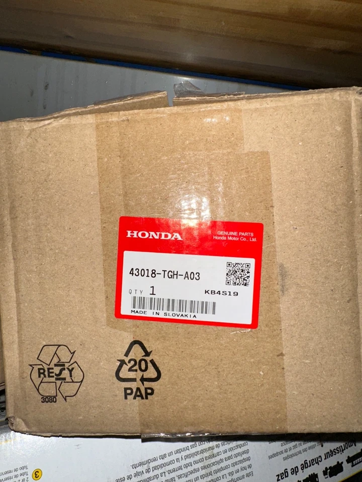 Juego de pinzas de freno traseras Honda Civic Type R 2018 selladas sin actuadores  Foto 2 de 2