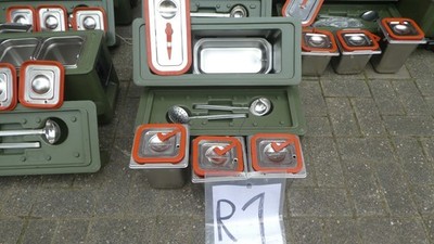 1x Thermobox Rieber 100K Thermoport Catering Kofferküche ex Bundeswehr (R)