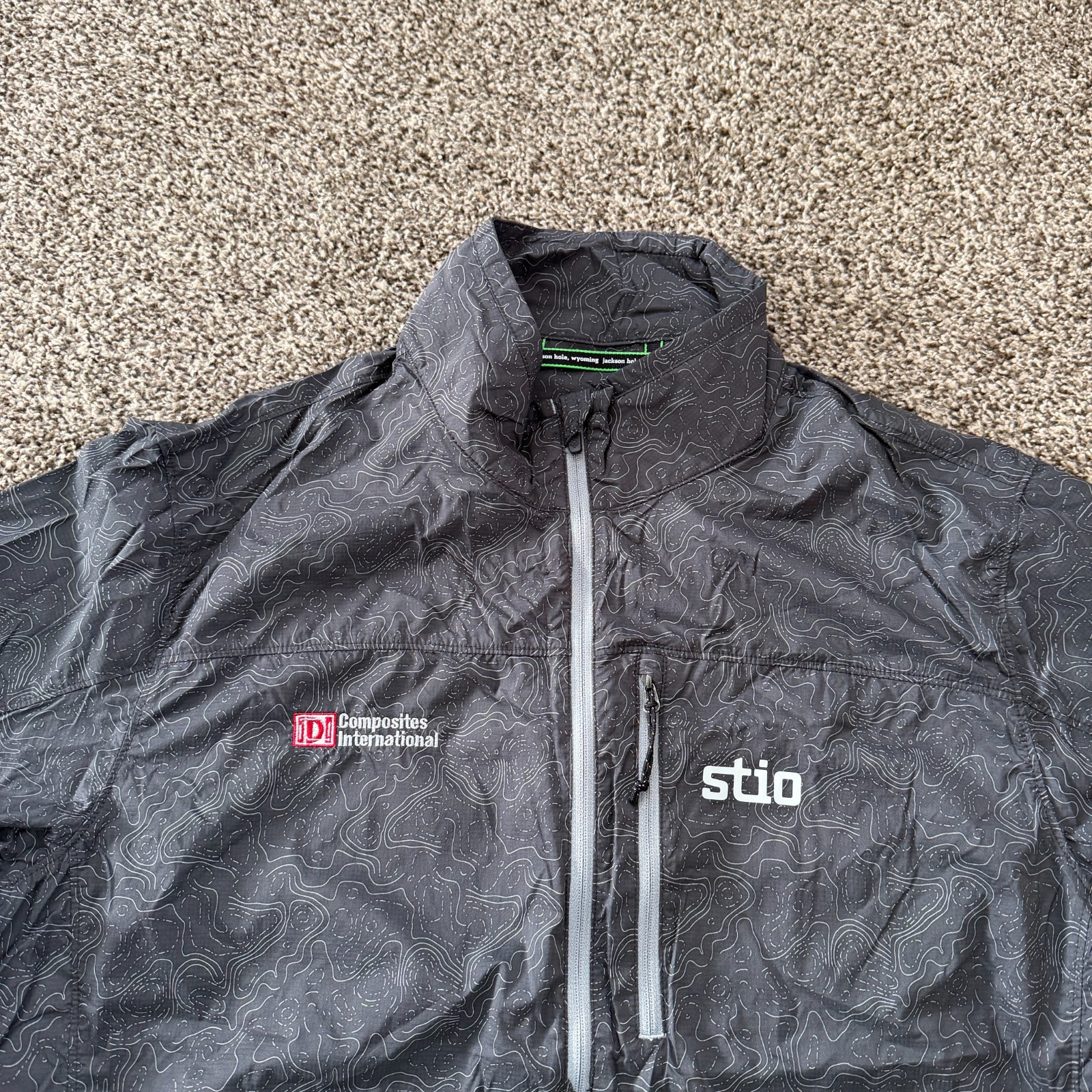 STIO Second Light Windshell Pullover Gray Topogra… - image 4