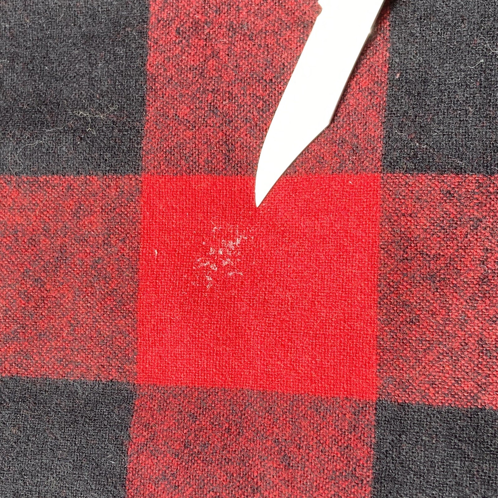 Pendleton Plaid Wool Vest Thinsulate Red Black Me… - image 11