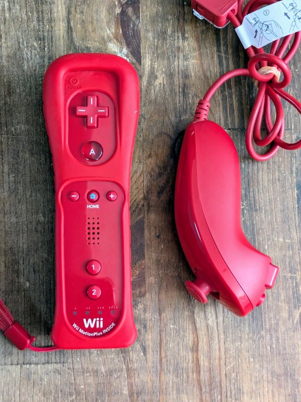 OEM Nintendo Wii & U Motion Plus Remote Controller Red RVL-036 with Nunchuck