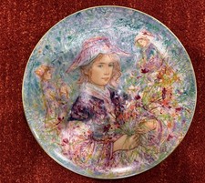 Hutschenreuther 1977 Porcelain Plate. Edna Hibel - “ Flower Girl Of Provence”.
