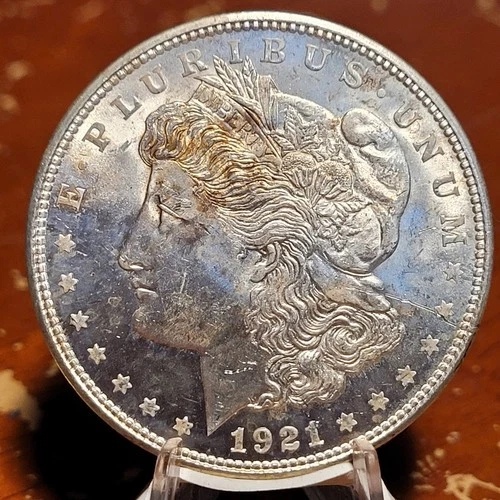 1921 P MORGAN SILVER DOLLAR--SHARP BU UNCIRCULATED 90% Silver