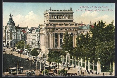 AK Madrid, Calle de Alcalá y Banco Espanol del Rio de la Plata, Strassenbahn 