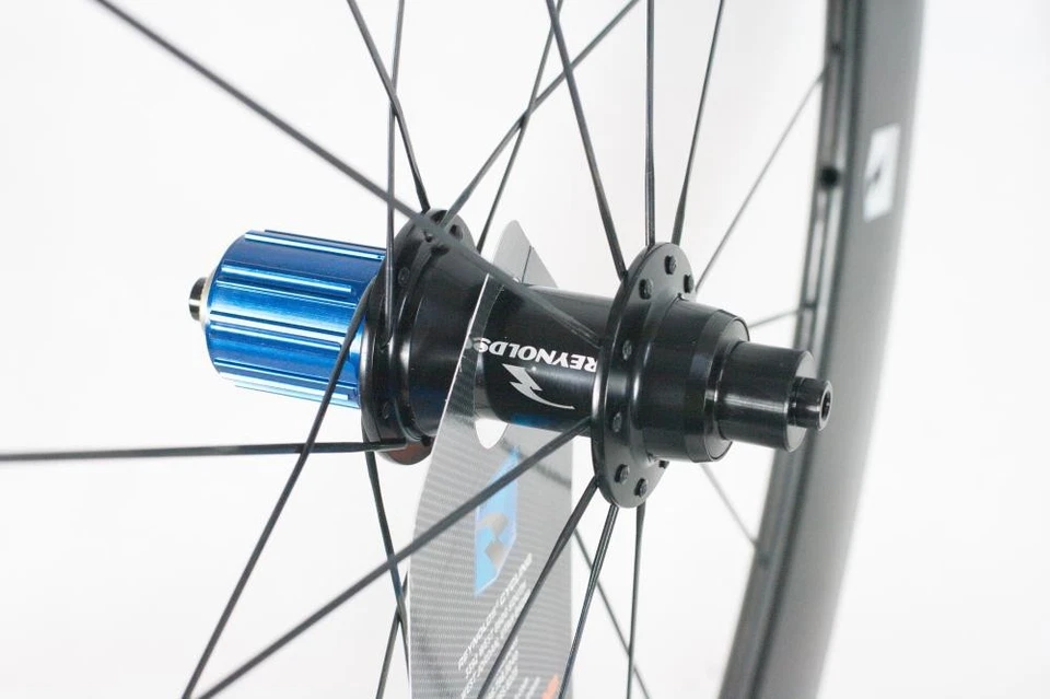 Juego de ruedas de carretera Reynolds FORTY SIX/SIXTY SIX cubierta de carbono 700c Foto 4 de 4