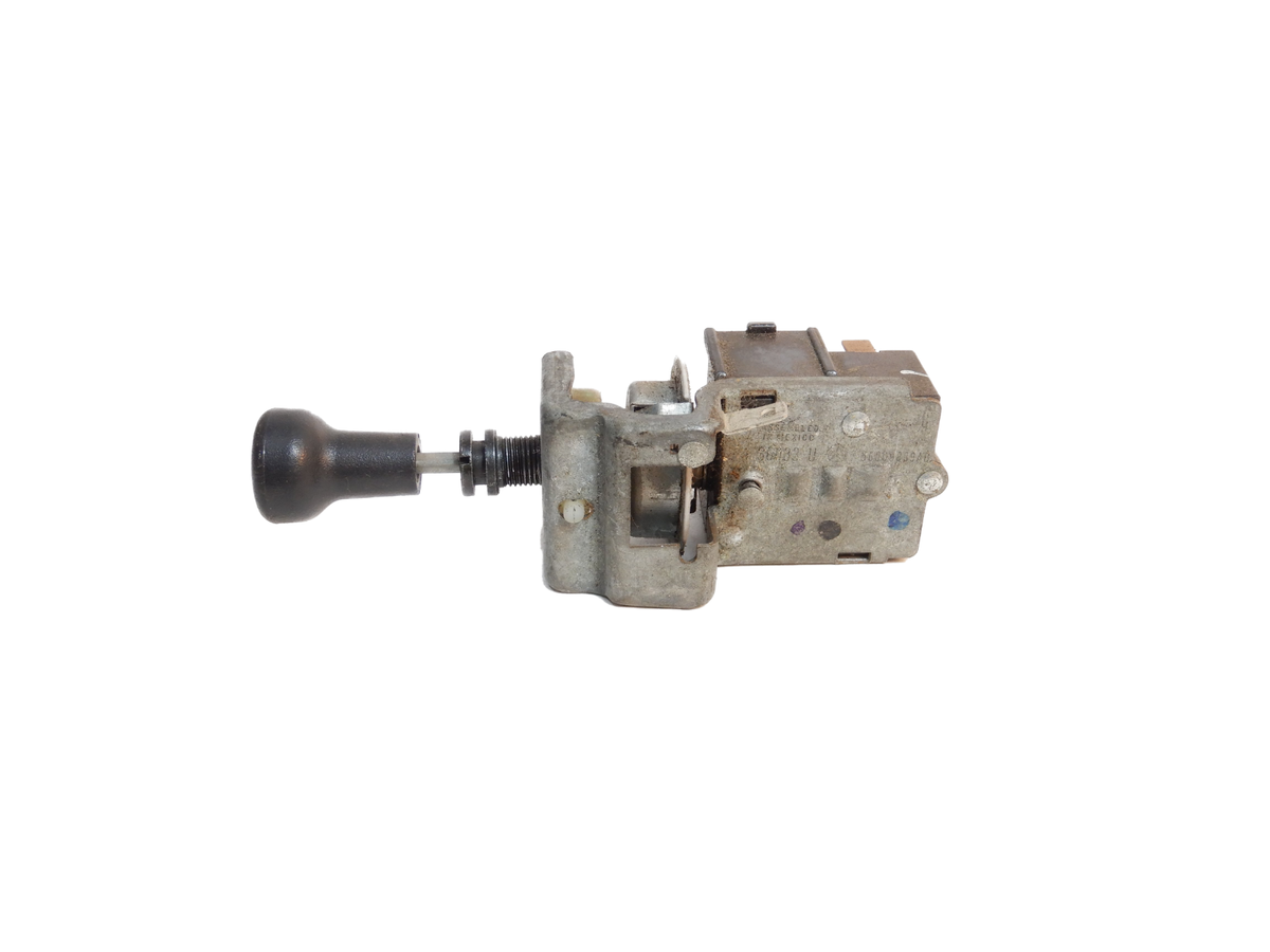 【jeep nkht】 Jeep Cherokee XJ 97-01 OEM Head Light Switch Pull Knob 56009869
