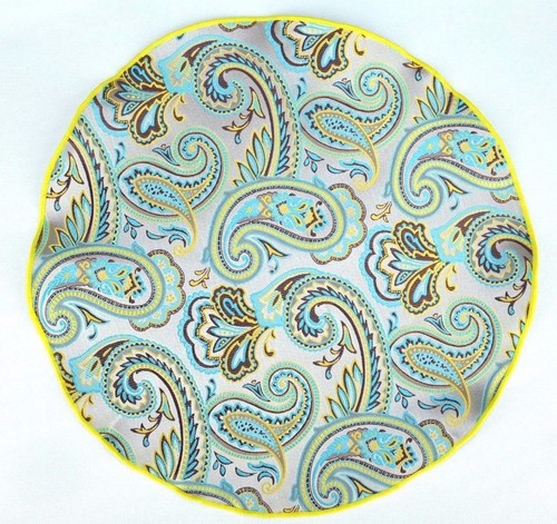 Fazzoletto Da Taschino Rotondo Lord R Colton In Seta Paisley Rossa – Nuovo Con Etichetta