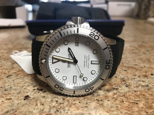 deep blue master 1000 mens watch - silver bezel white dial