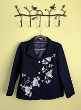Women’s Short Blazers Coat Navy Jaquard Fabric White Embroidered Flowers Snaps M