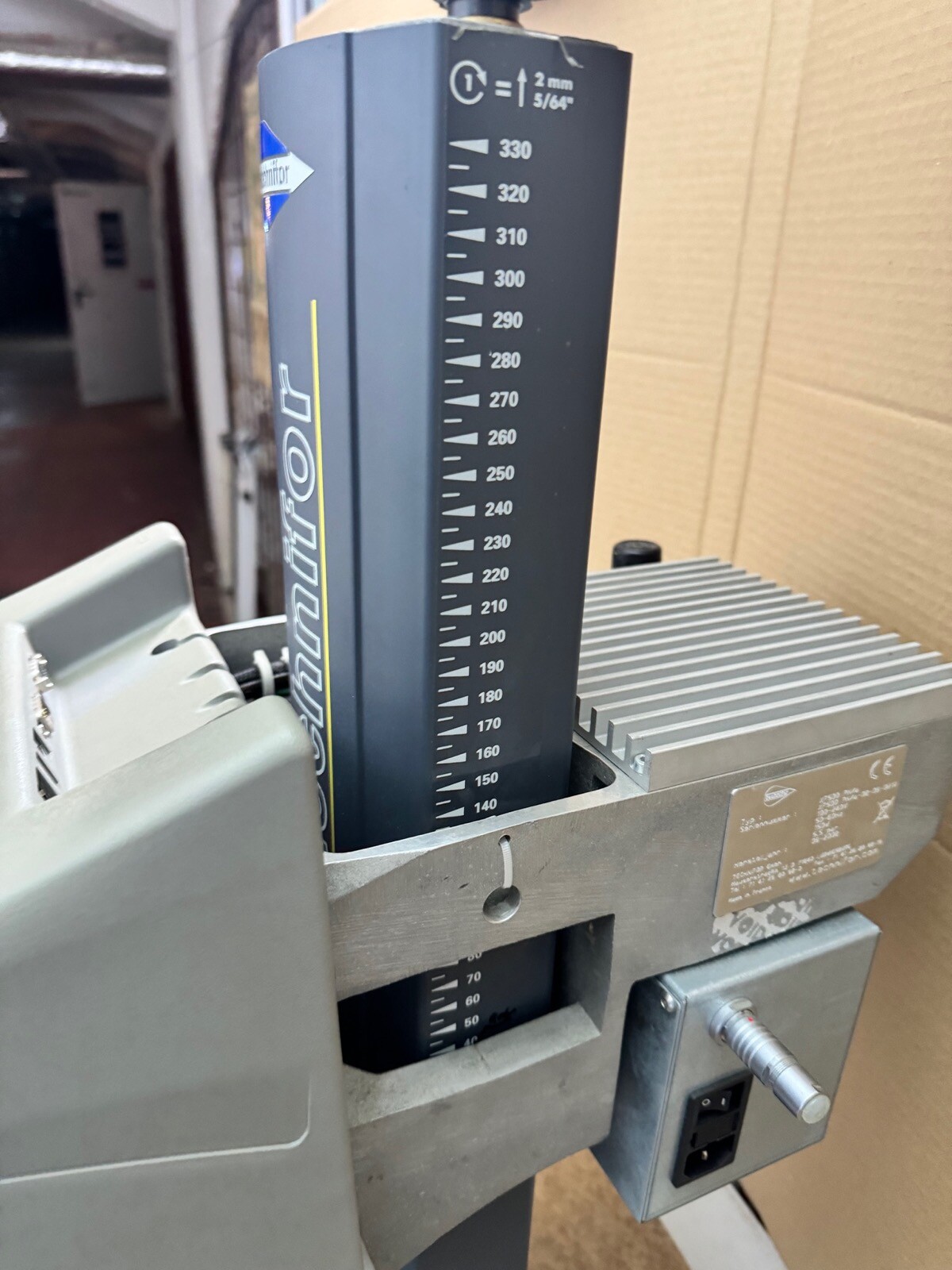 Technifor XF500 Nadelpräger Graviermaschine pnreumatisch Markierungsmaschine – Bild 6